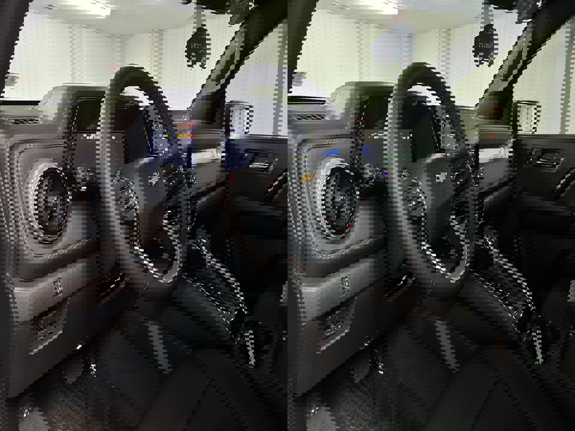 Certified 2024 Chevrolet Colorado LT w/ LT Convenience Package III image 45