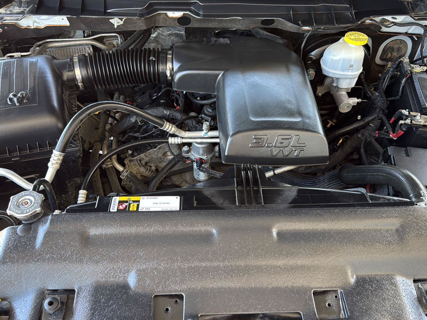 Used 2022 RAM 1500 Classic SLT w/ Electronics Group AWD/4WD image 32
