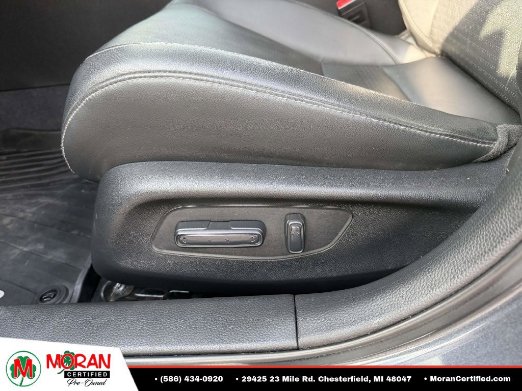 Used 2022 Honda Civic Touring image 17
