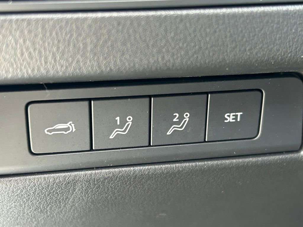 Used 2024 MAZDA CX-90 3.3 Turbo w/ Premium Package image 31