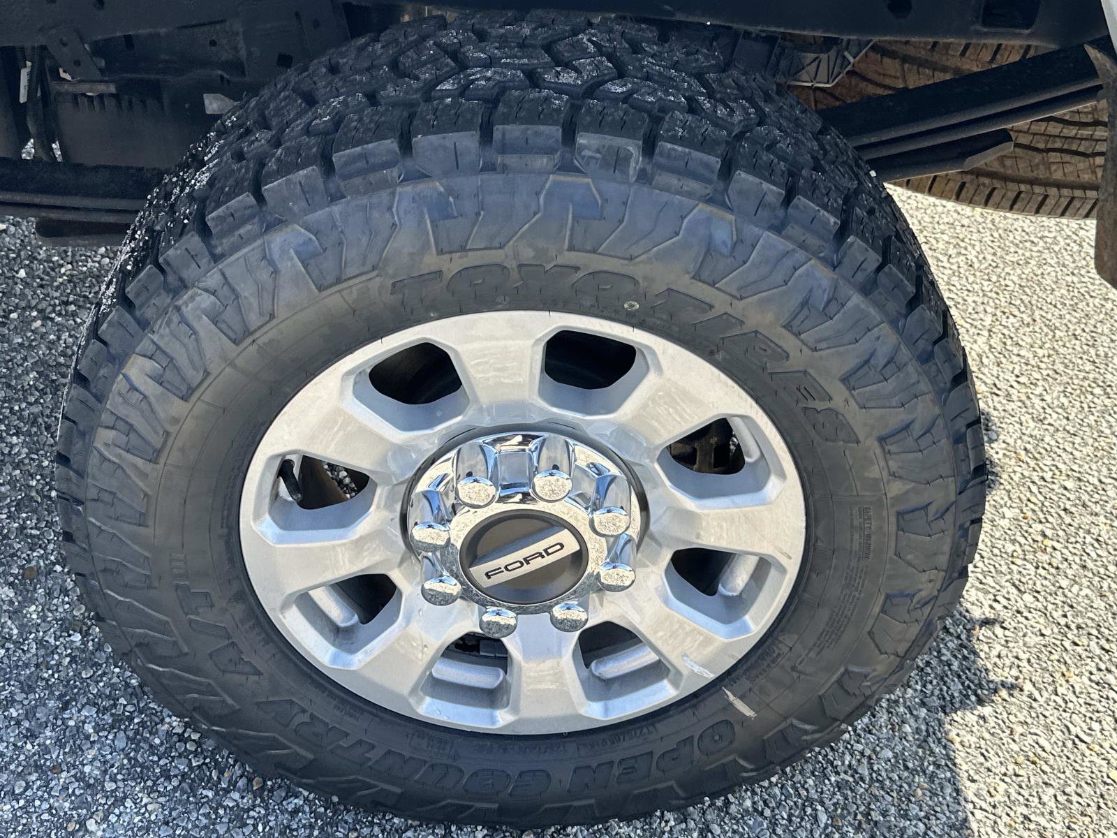 Used 2024 Ford F250 XLT AWD/4WD image 8