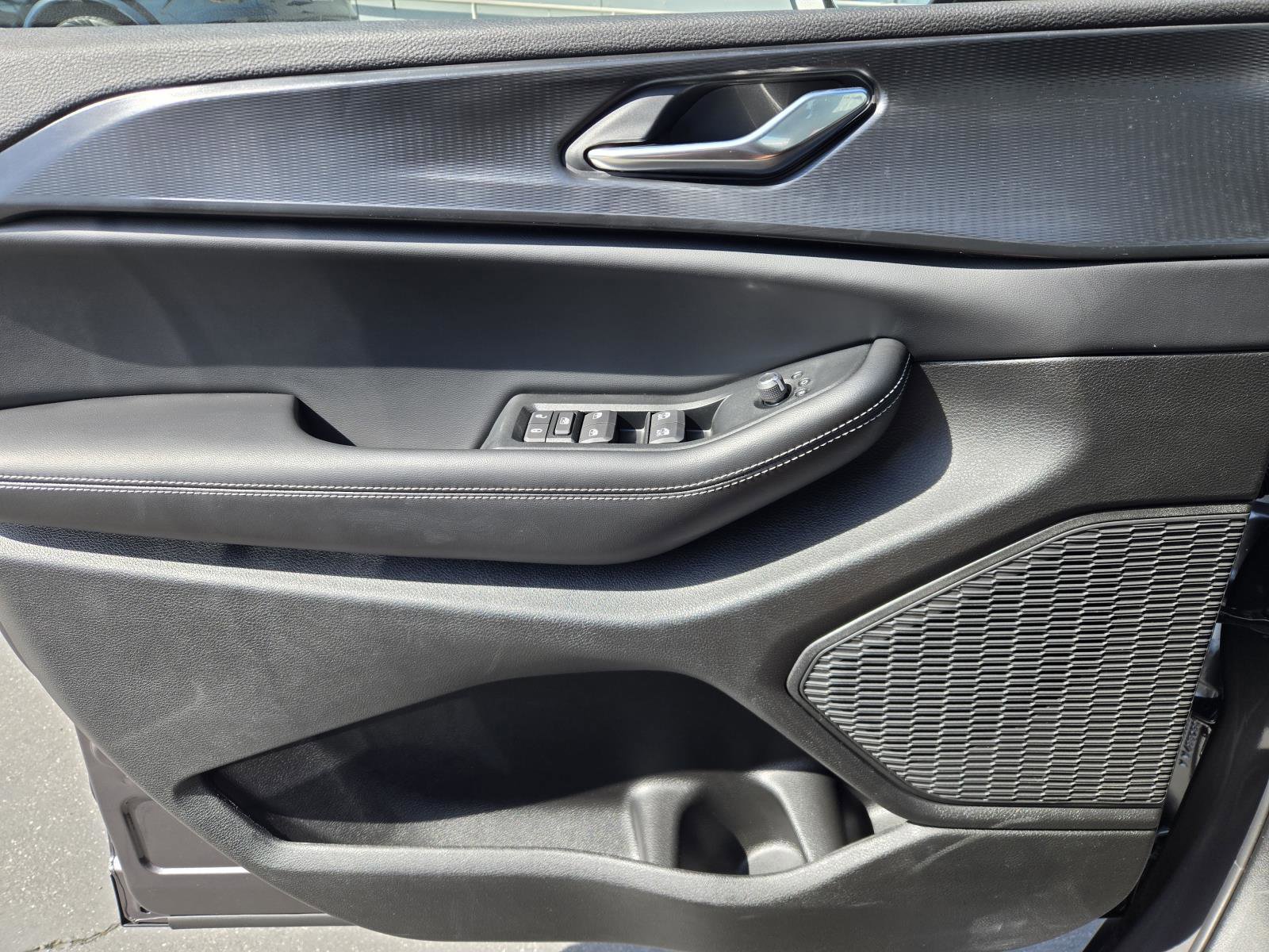 New 2026 Jeep Grand Cherokee L 2WD image 20