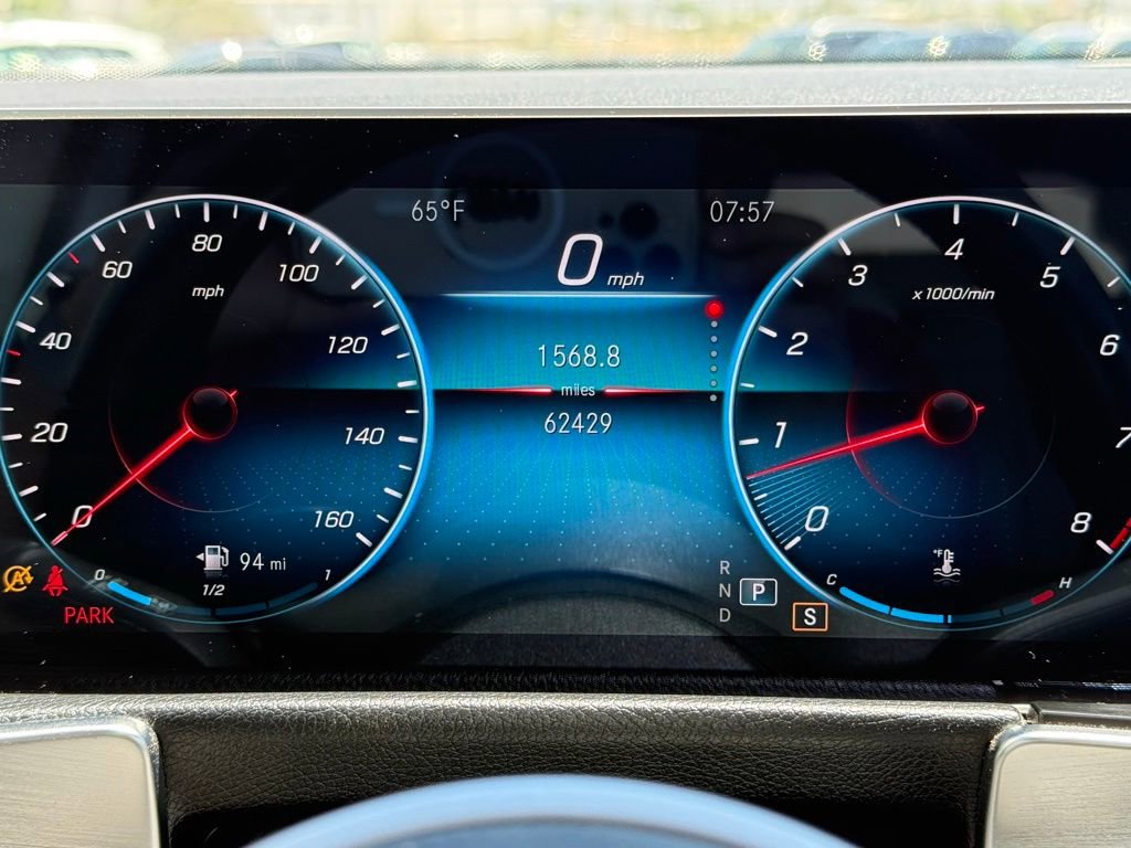 Used 2020 Mercedes-Benz GLB 250 image 27