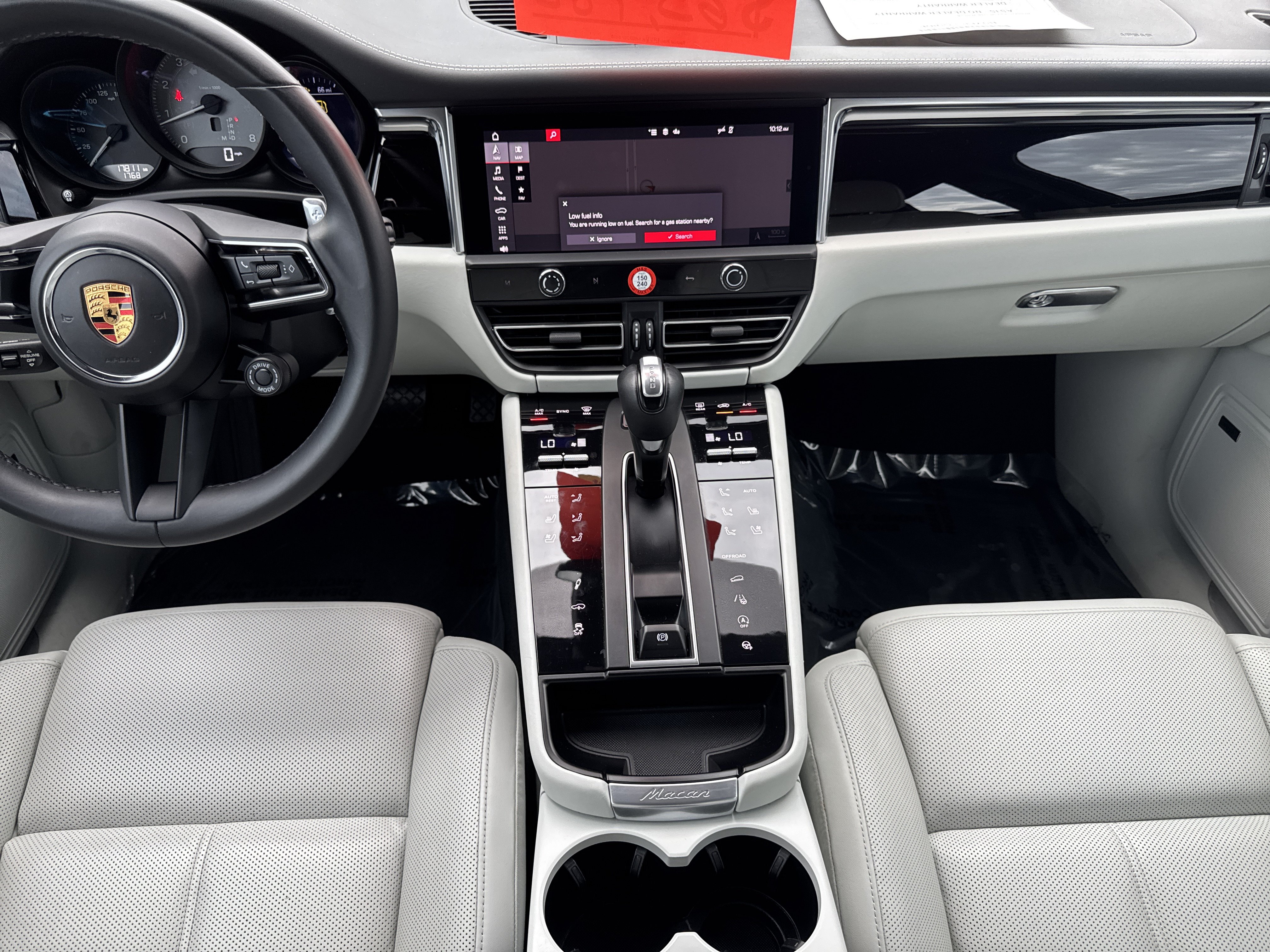 Used 2023 Porsche Macan S AWD/4WD image 14