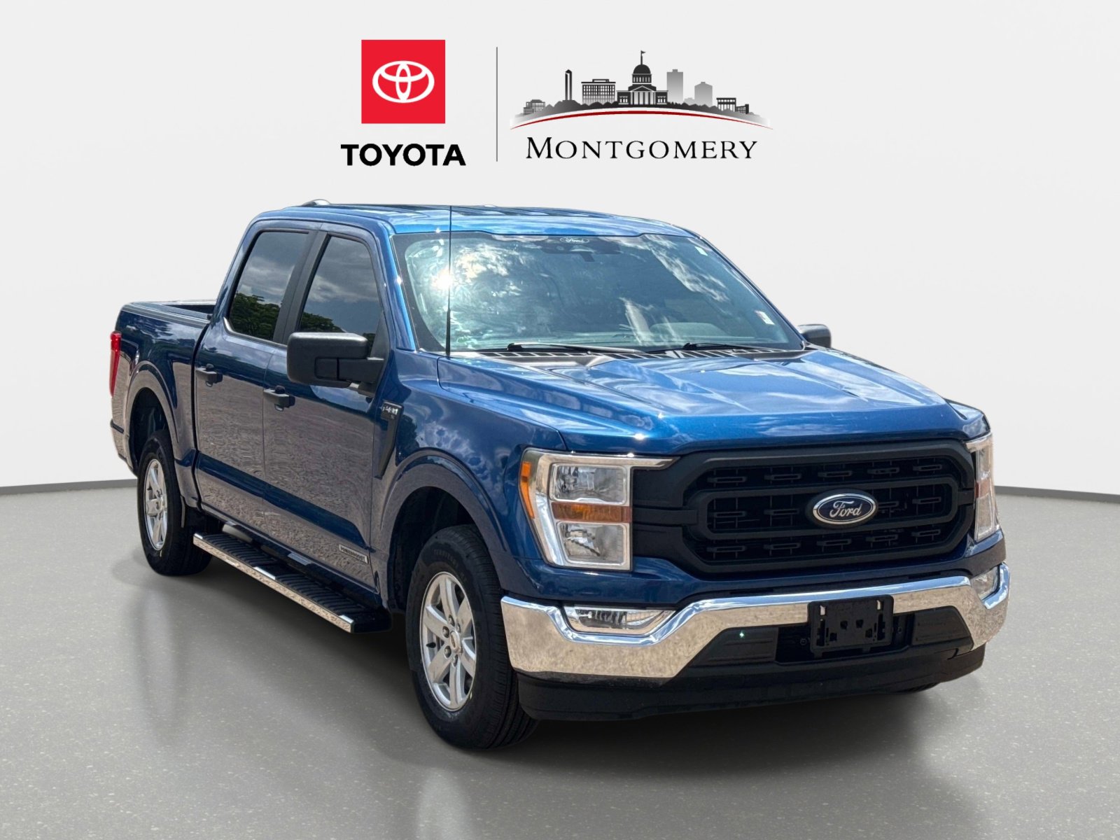 Used 2022 Ford F150 XL w/ Trailer Tow Package RWD image 1