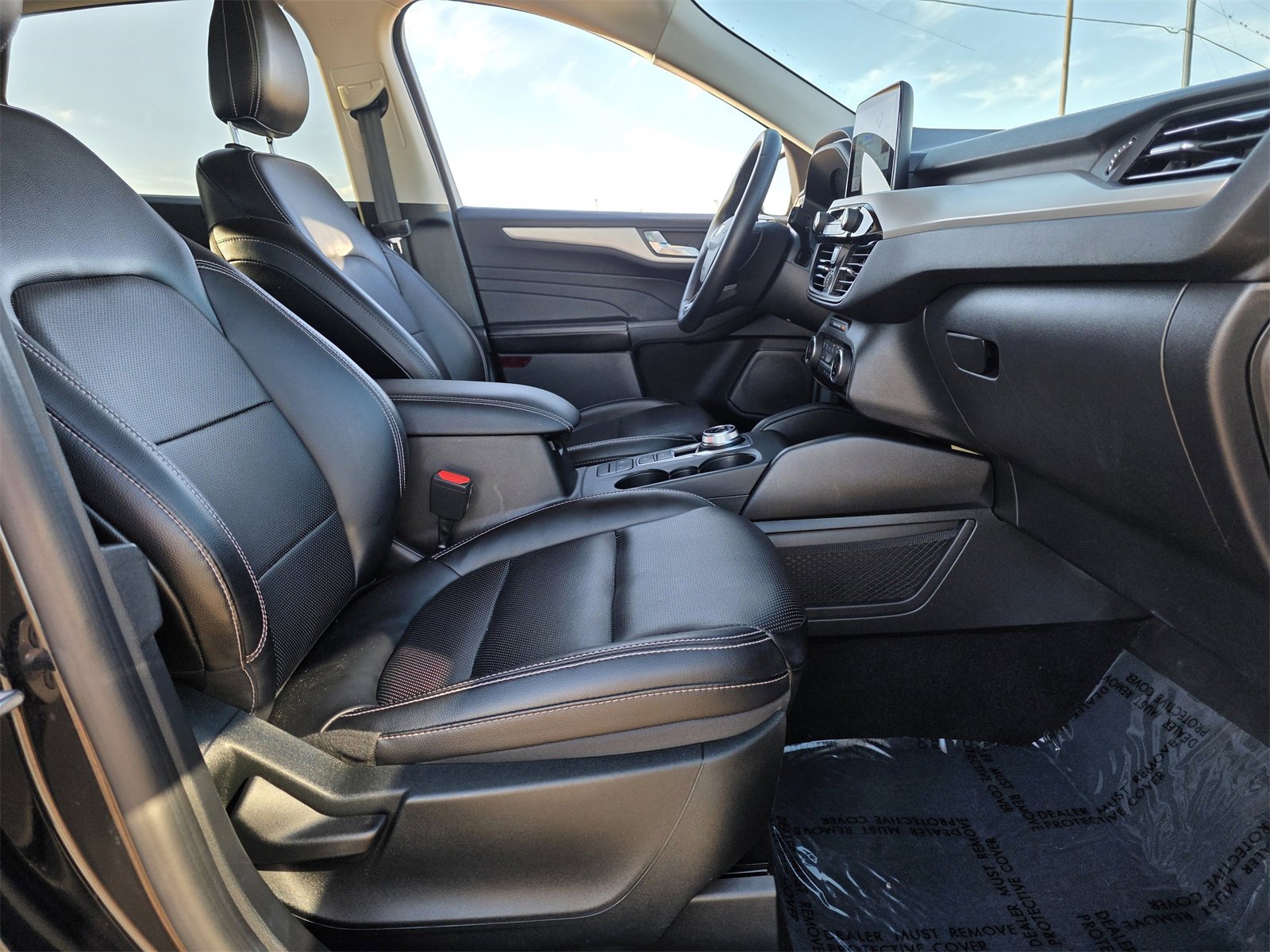 Used 2022 Ford Escape SEL image 26