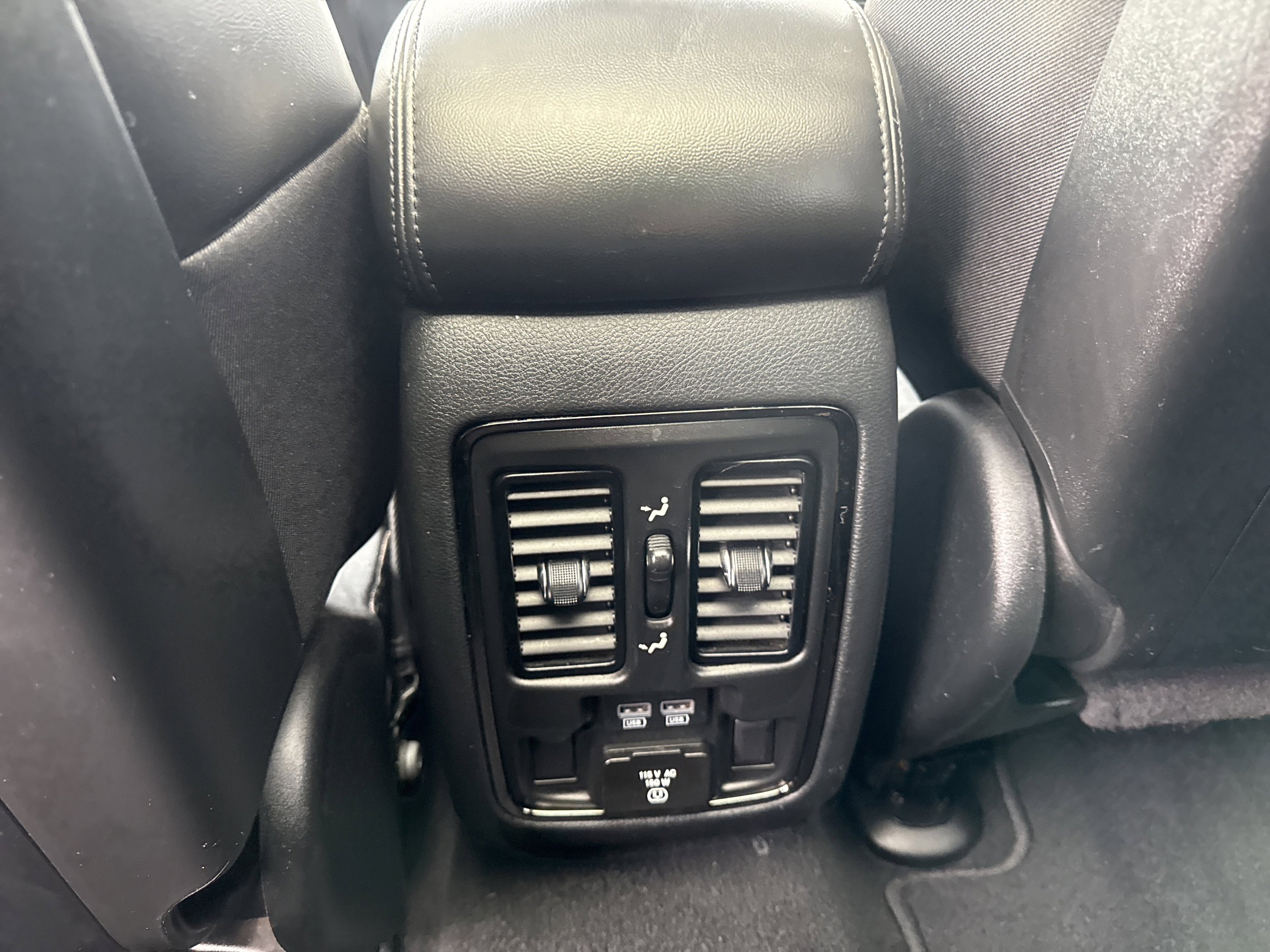 Used 2020 Jeep Grand Cherokee Limited X image 12