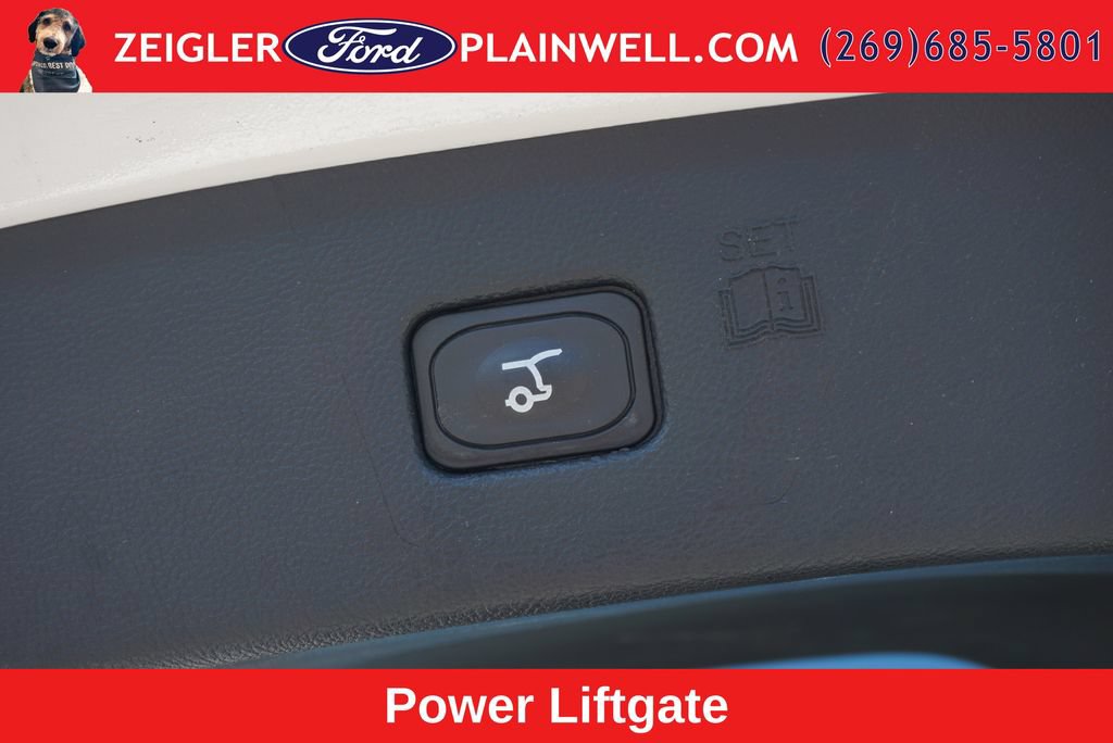 Used 2023 Ford Edge SEL w/ Convenience Package AWD/4WD image 11
