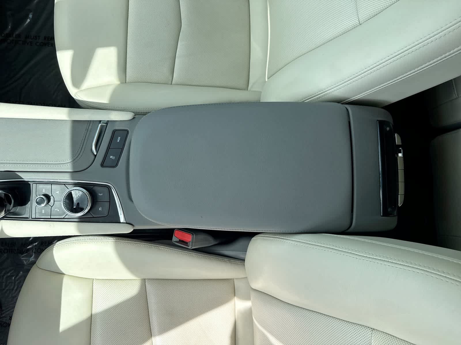 Used 2025 Cadillac XT5 Premium Luxury w/ LPO, Floor Liner Package AWD/4WD image 33