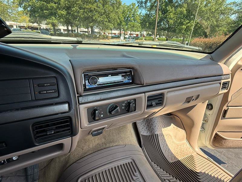 Used 1993 Ford Bronco Eddie Bauer AWD/4WD image 19