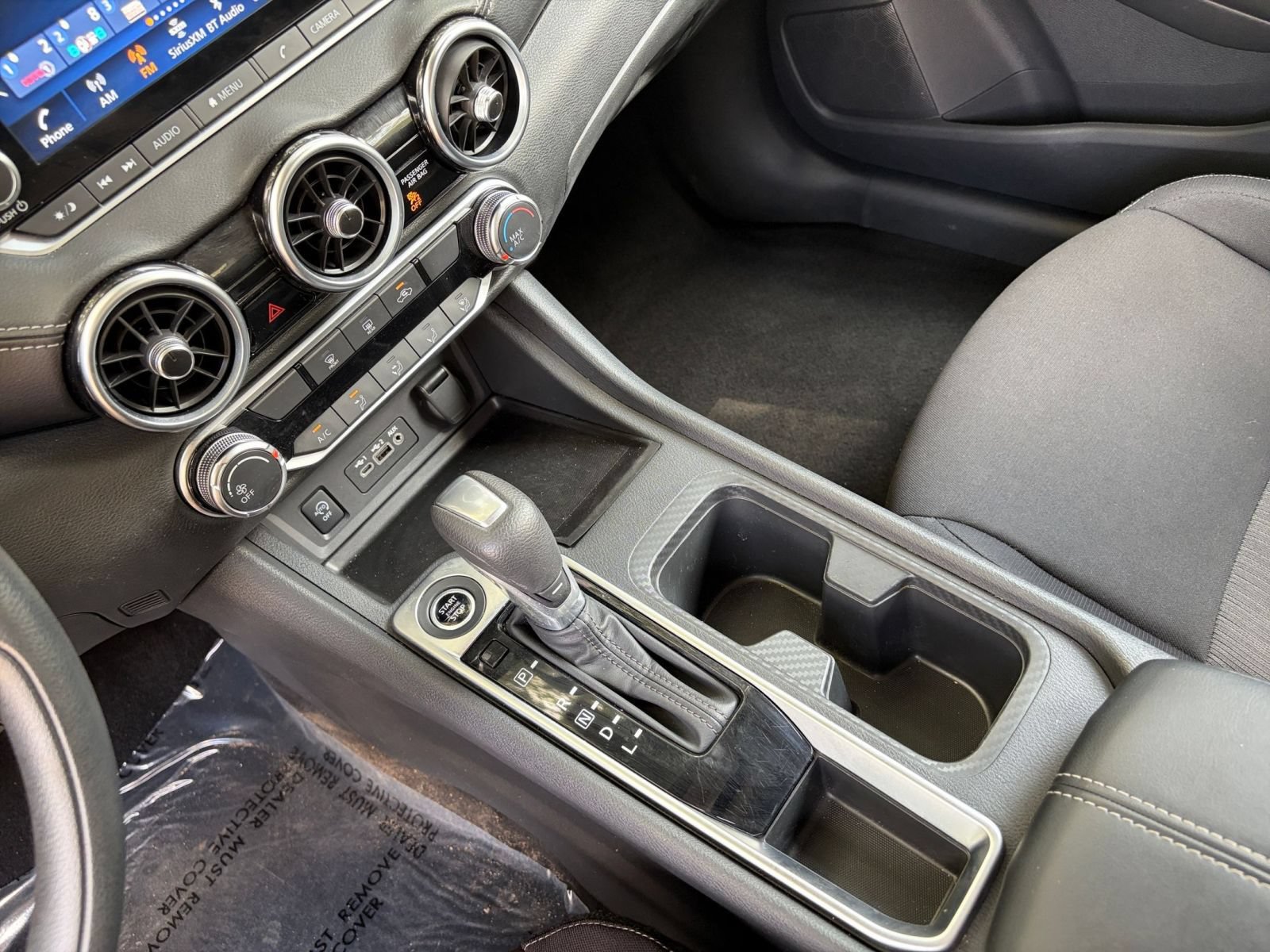 Used 2025 Nissan Sentra SV FWD image 40