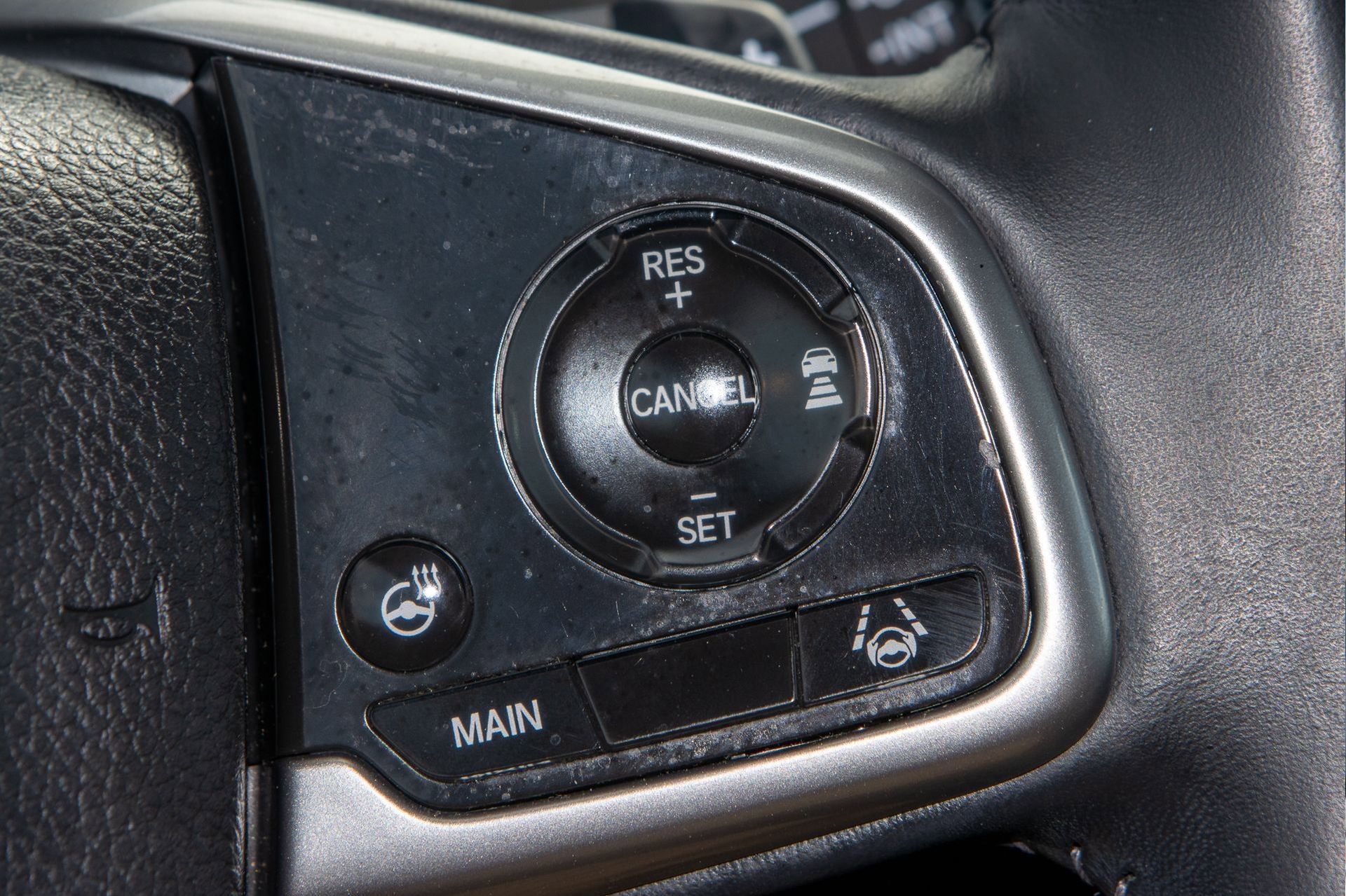 Used 2022 Honda CR-V Touring image 25