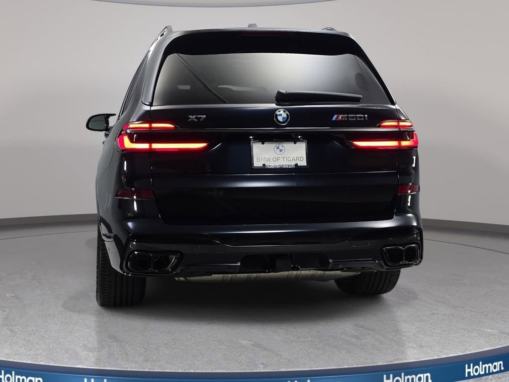 New 2026 BMW X7 M60i image 6