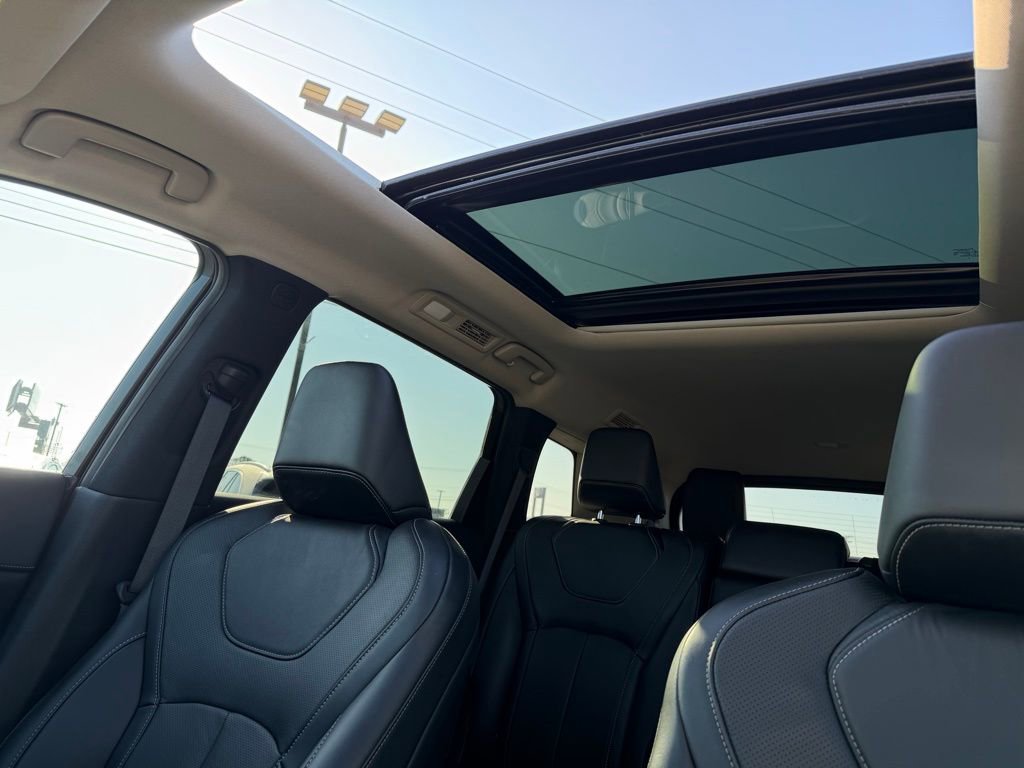 Used 2024 INFINITI QX60 Luxe image 23