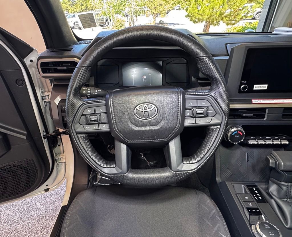 Used 2026 Toyota Tacoma SR5 AWD/4WD image 16