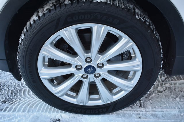 Used 2019 Ford Escape SEL image 50