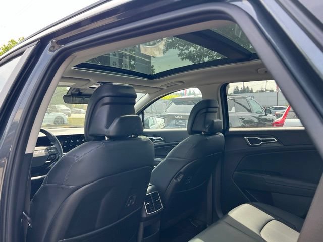 Certified 2026 Kia Sportage EX w/ EX Panoramic Sunroof Package AWD/4WD image 11