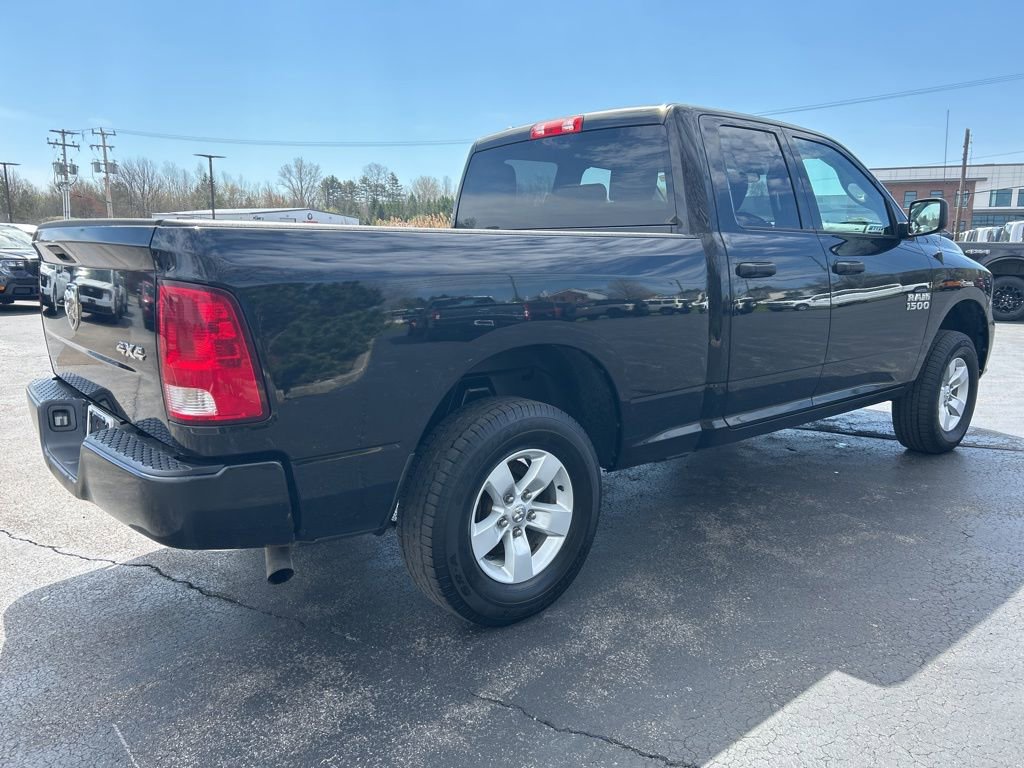 Used 2018 RAM 1500 Express AWD/4WD image 8