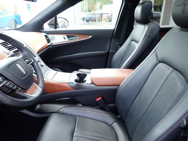 Used 2019 Lincoln Nautilus Black Label AWD/4WD image 16