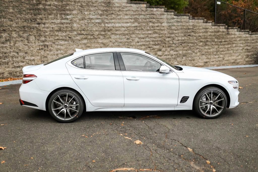 New 2026 Genesis G70 2.5T image 2