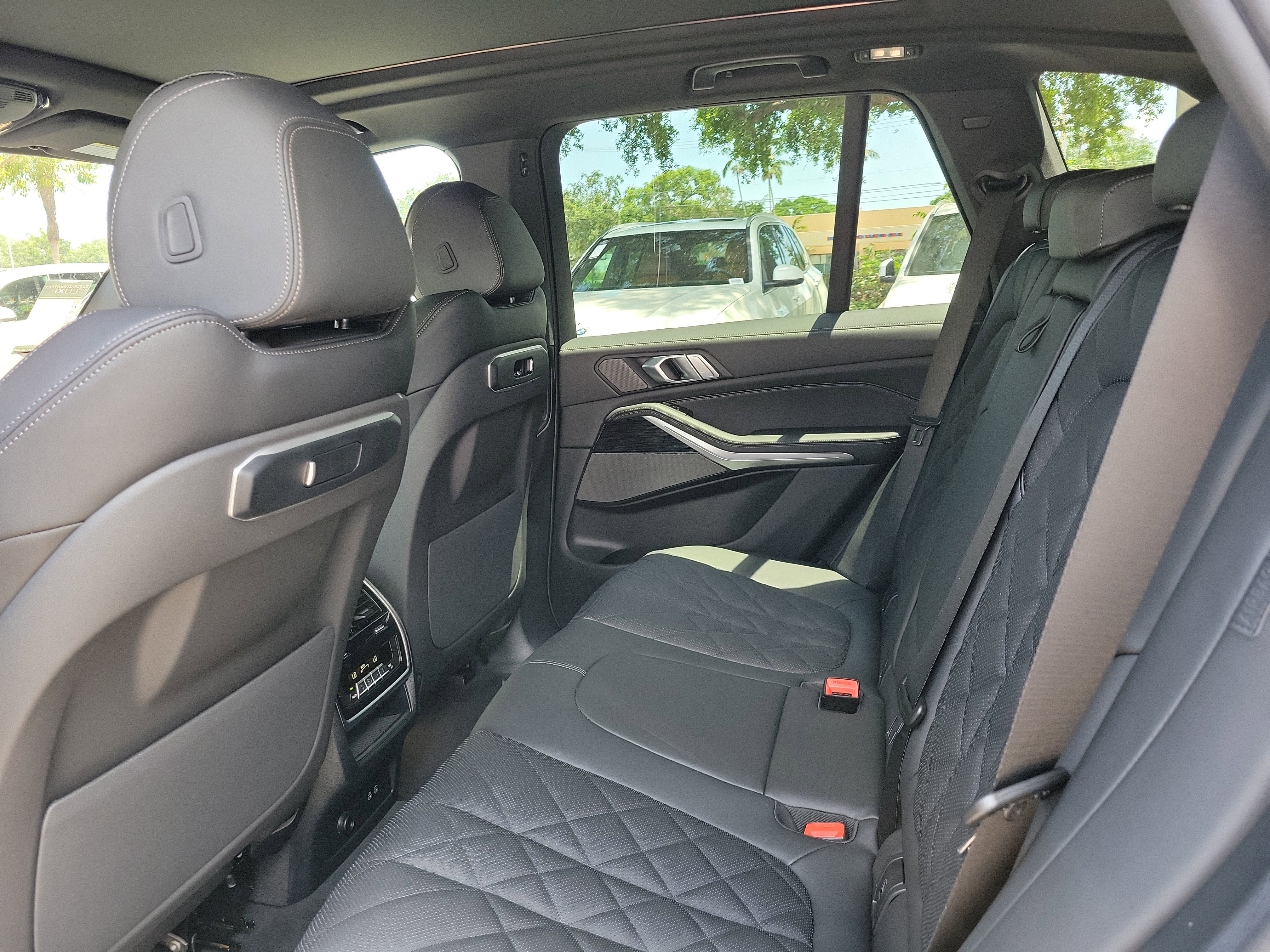 New 2026 BMW X5 sDrive40i RWD image 11