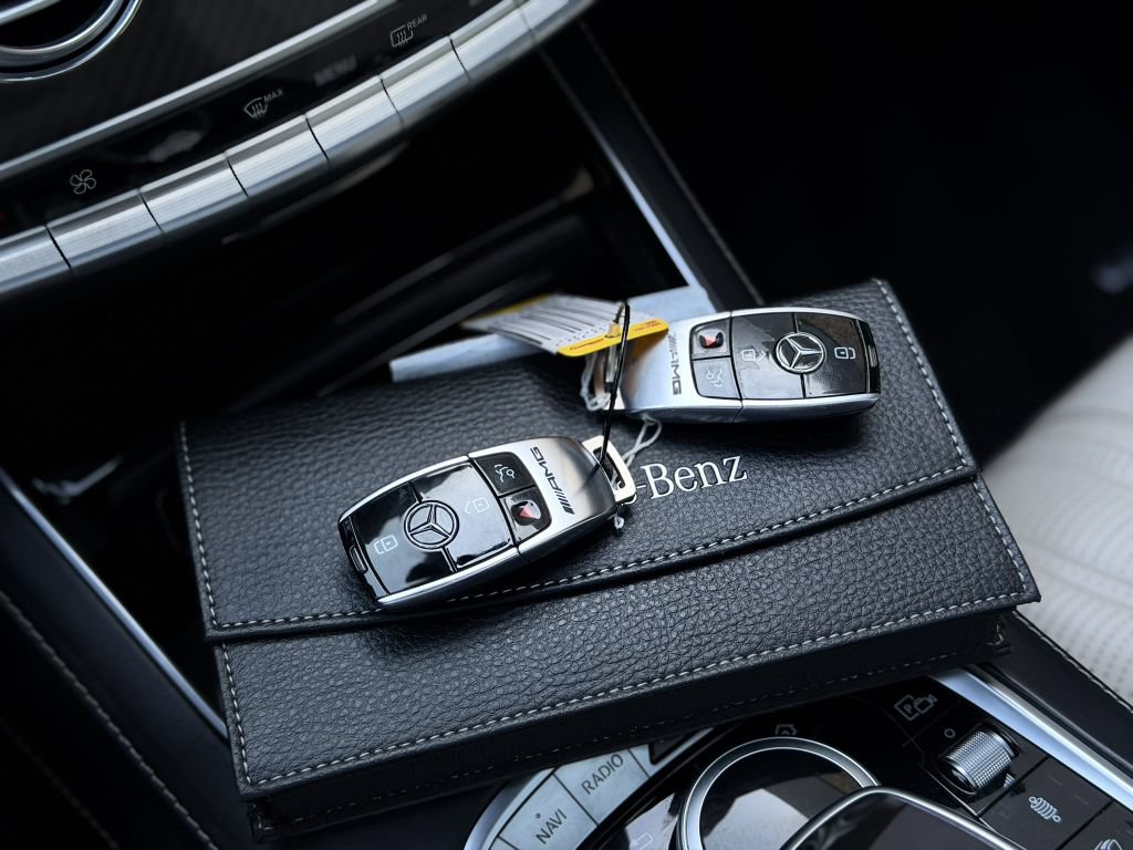 Used 2018 Mercedes-Benz S 63 AMG S 4MATIC Sedan image 26