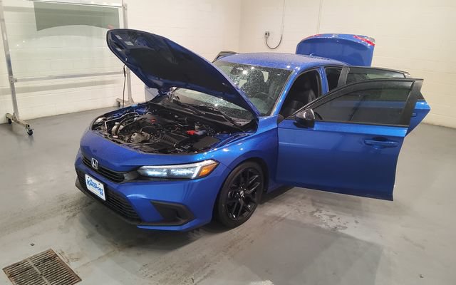 Used 2023 Honda Civic Sport image 12