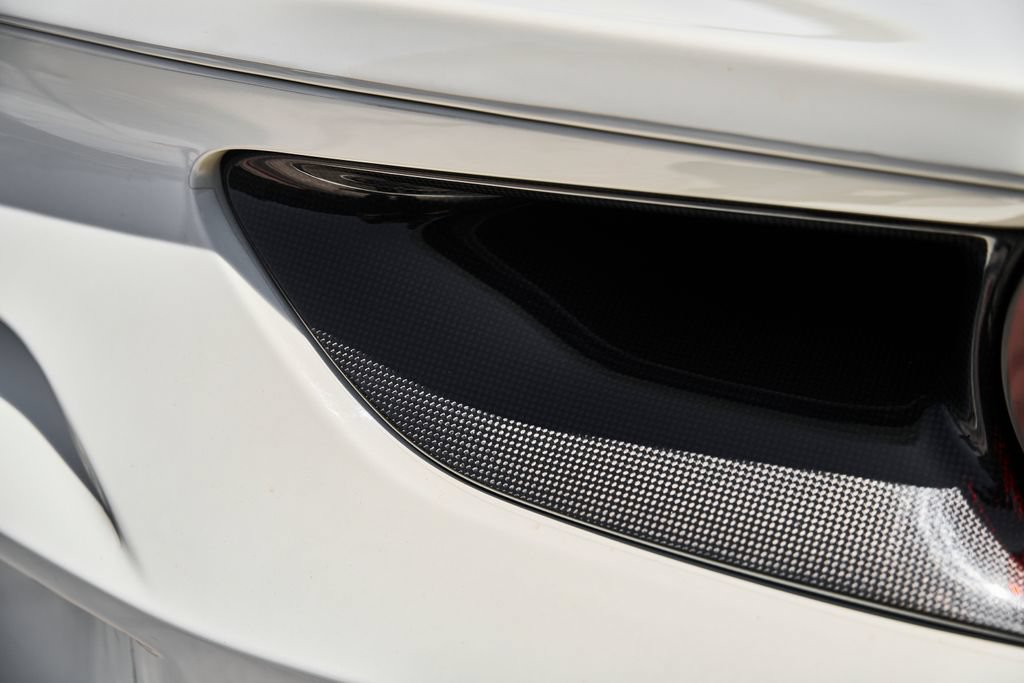 Used 2019 Ferrari 488 Spider RWD image 11