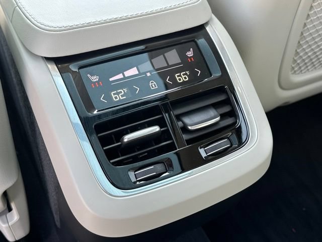 Certified 2024 Volvo XC90 B6 Plus w/ Protection Package Premier AWD/4WD image 15