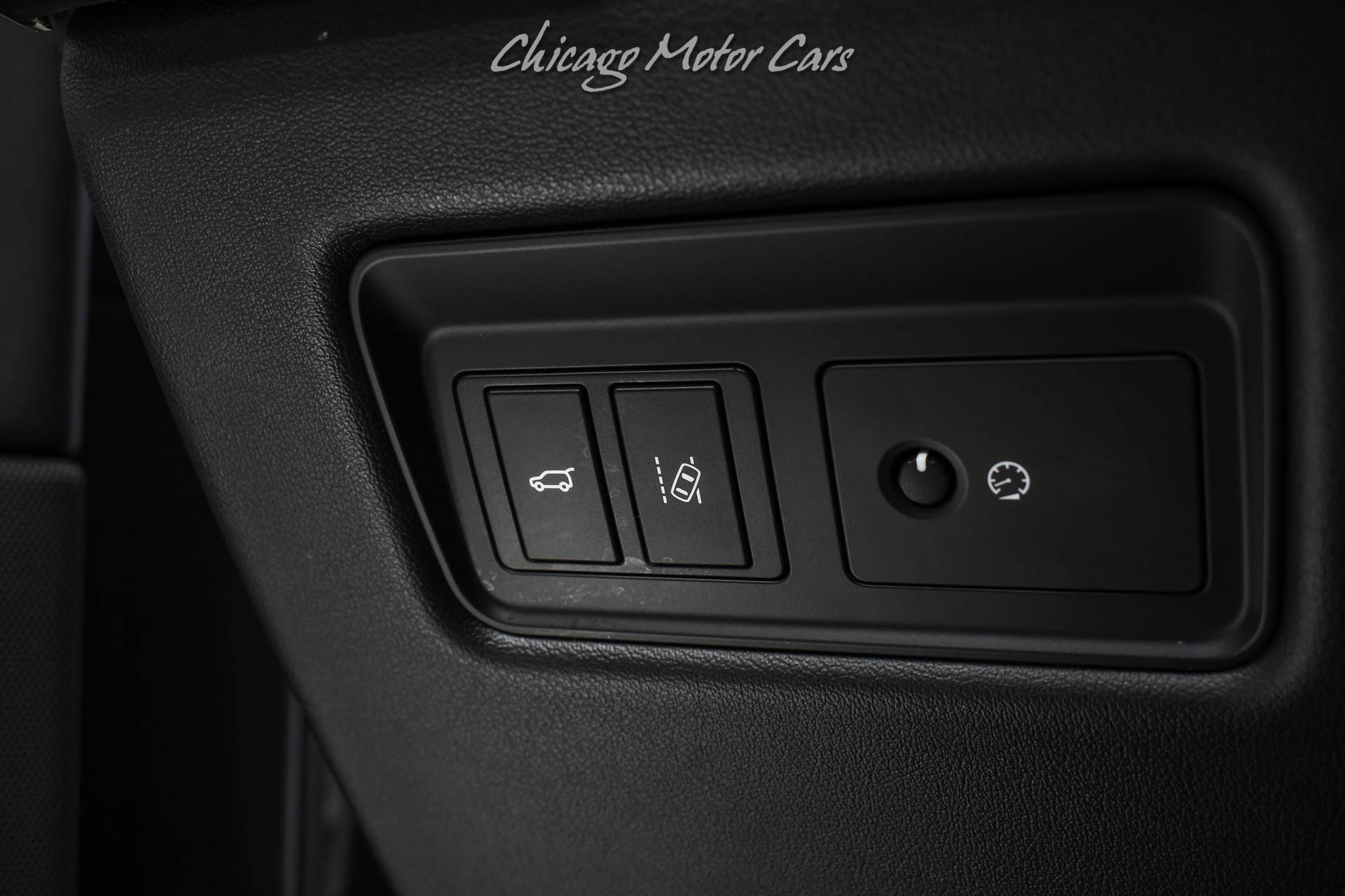 Used 2016 Land Rover Range Rover Long Wheelbase Supercharged image 11