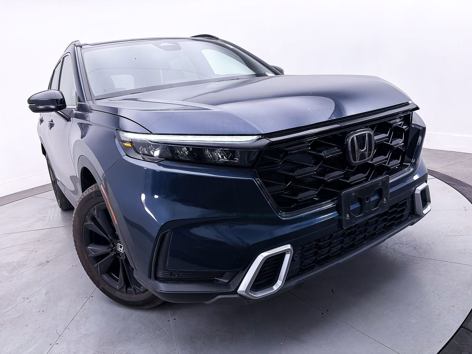 Used 2024 Honda CR-V Sport Touring image 9