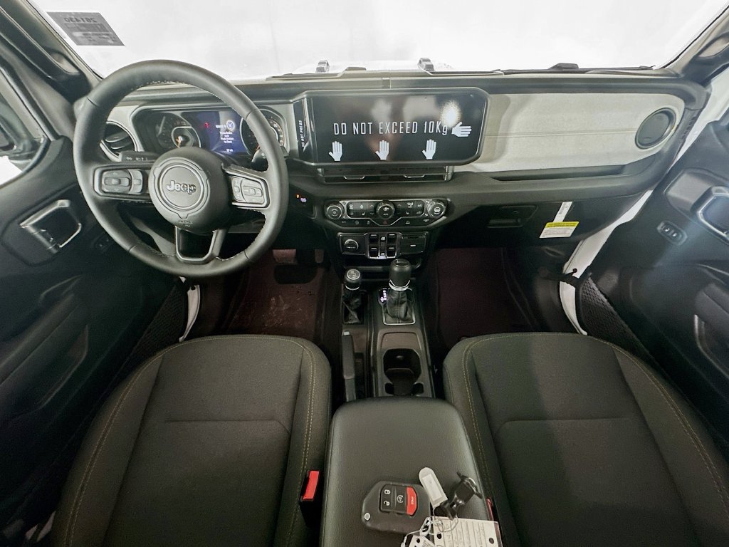 New 2026 Jeep Gladiator Sport AWD/4WD image 9