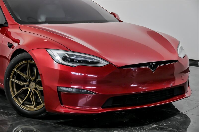 Used 2022 Tesla Model S Plaid AWD/4WD image 2