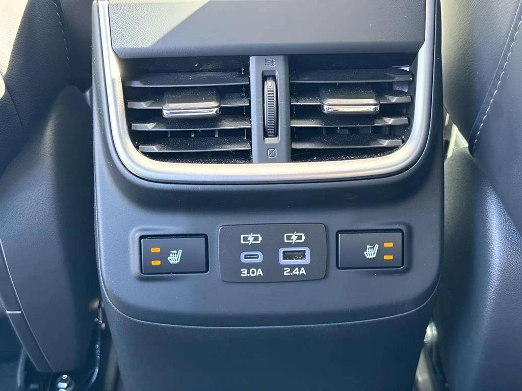 Used 2025 Subaru Outback Touring XT w/ Tech Package 3 image 11