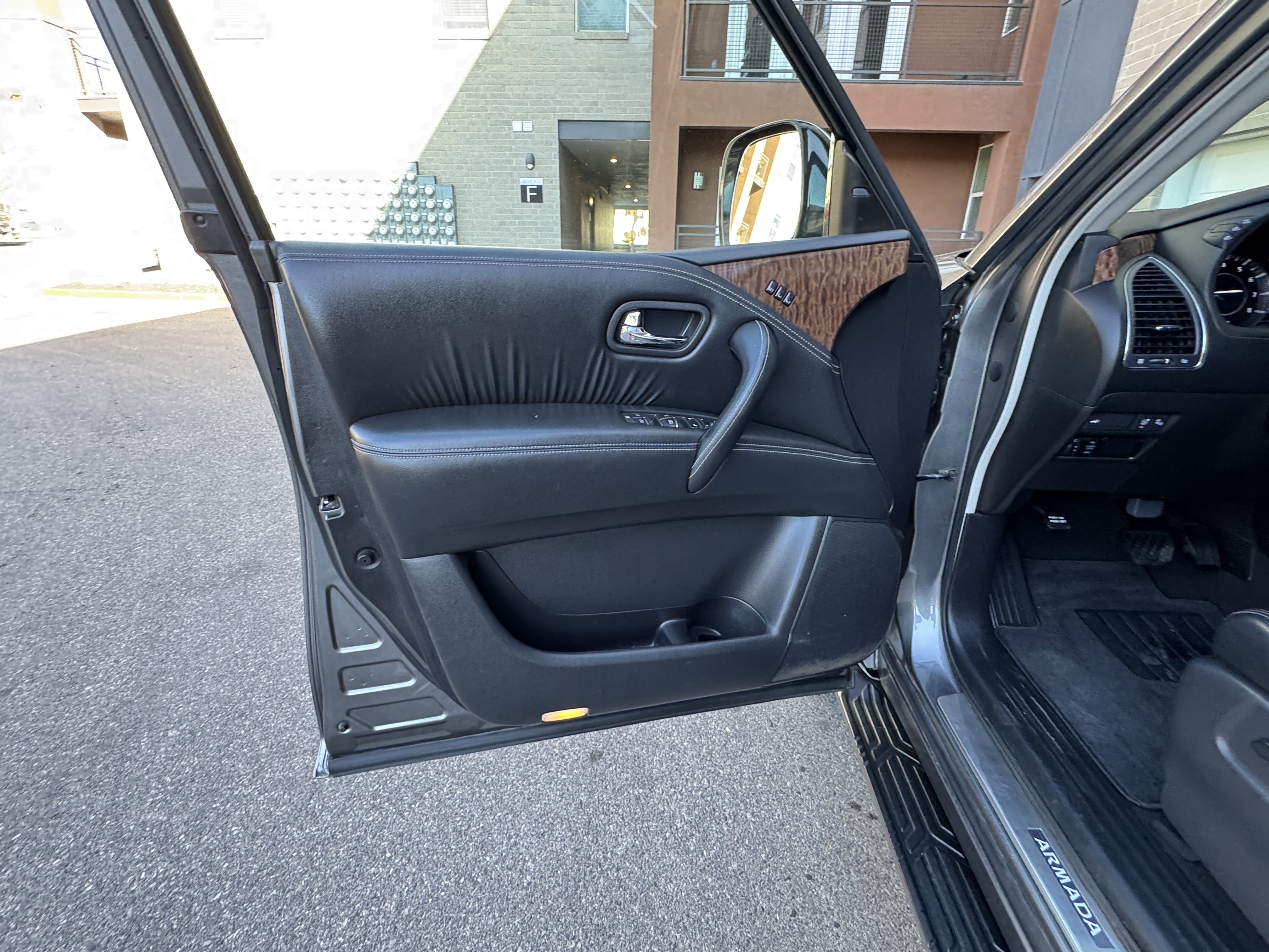 Used 2017 Nissan Armada Platinum w/ Captain Seat Package image 15