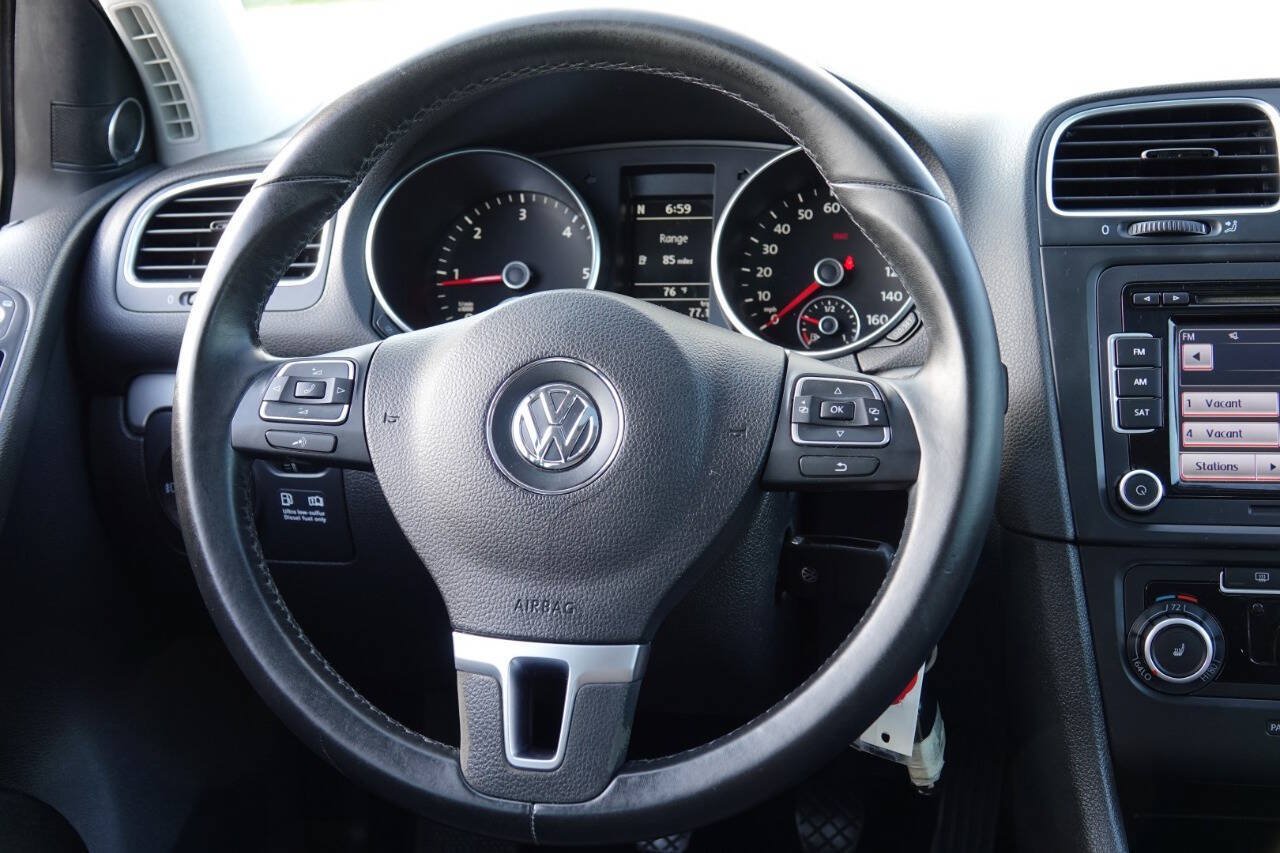 Used 2011 Volkswagen Golf TDI w/ Cold Weather Pkg FWD image 61