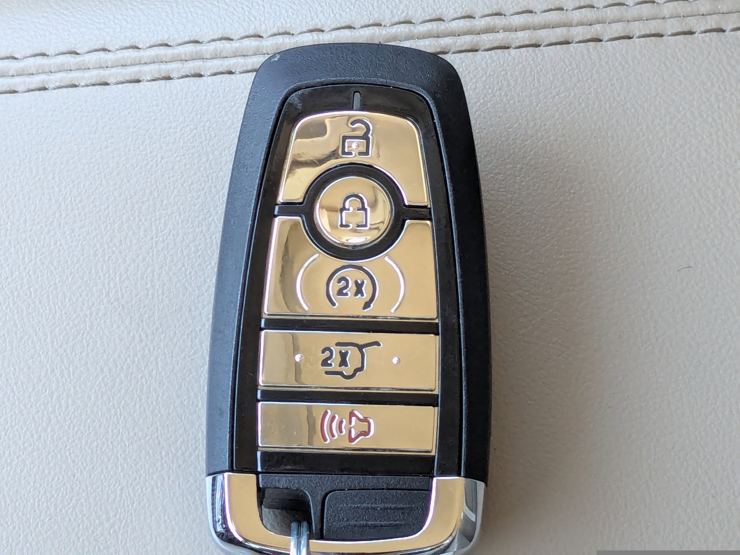 Used 2021 Lincoln Corsair Reserve w/ Equipment Group 201A image 36