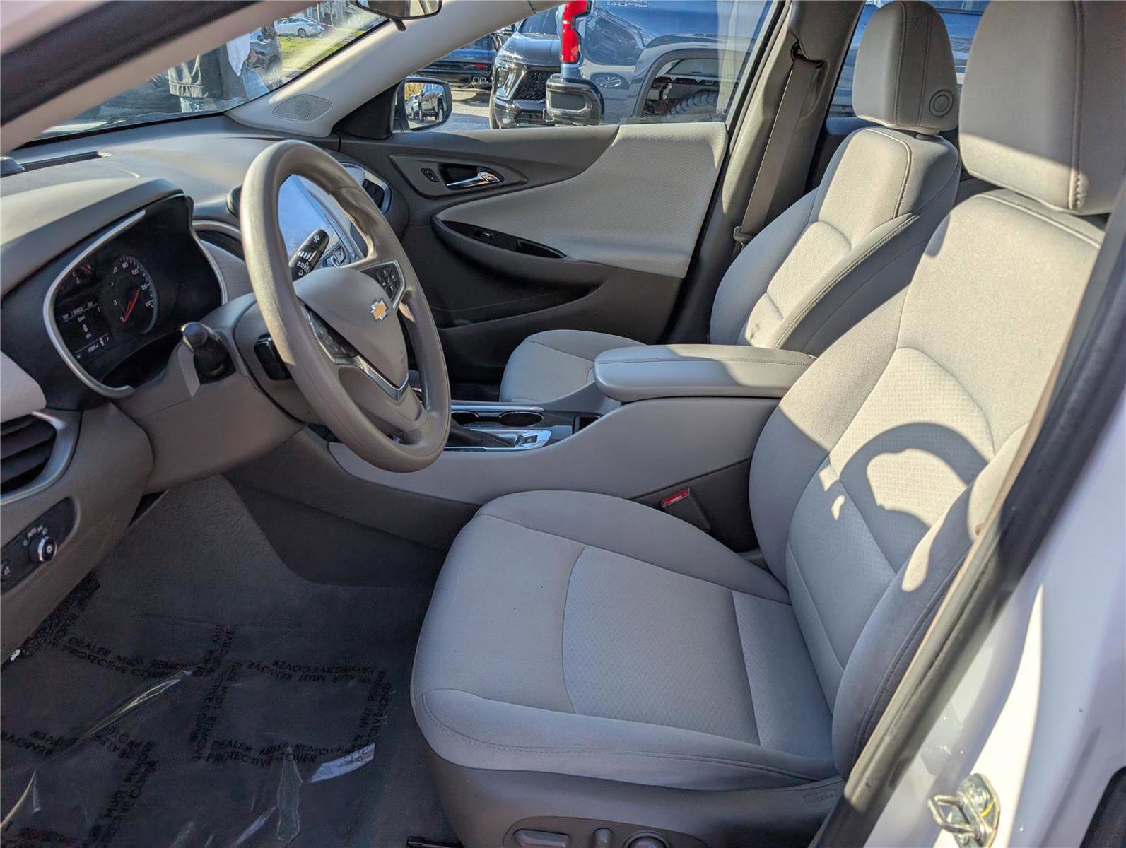 Used 2022 Chevrolet Malibu LT image 16