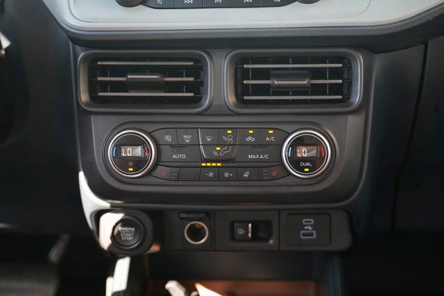 Used 2022 Ford Maverick Lariat w/ Lariat Luxury Package image 37