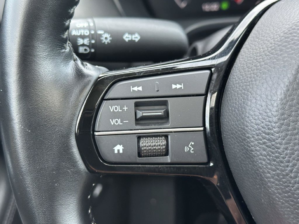 Certified 2025 Honda HR-V EX-L image 18