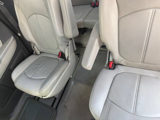Used 2012 GMC Acadia SLT AWD/4WD image 28