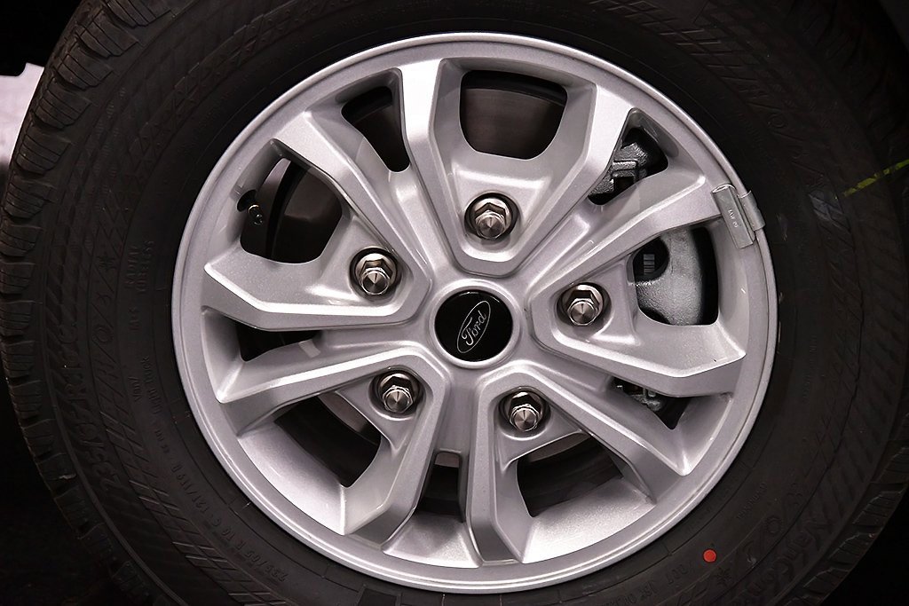 New 2026 Ford Transit 350 148 High Roof Extended image 9