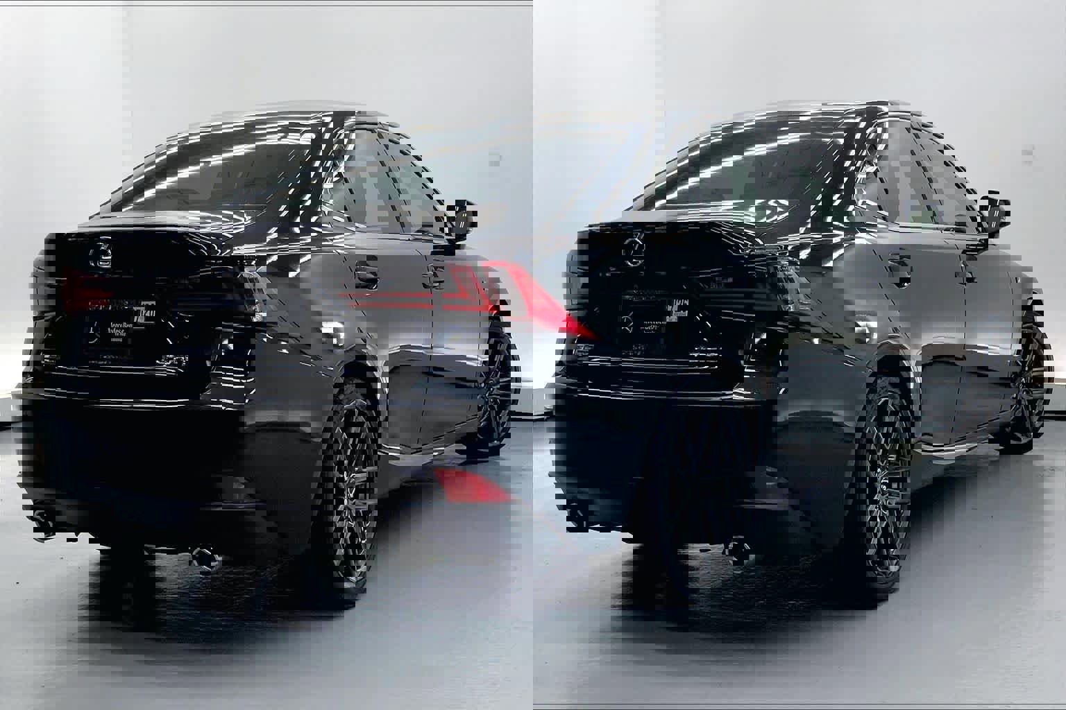 Used 2015 Lexus IS 250 image 4