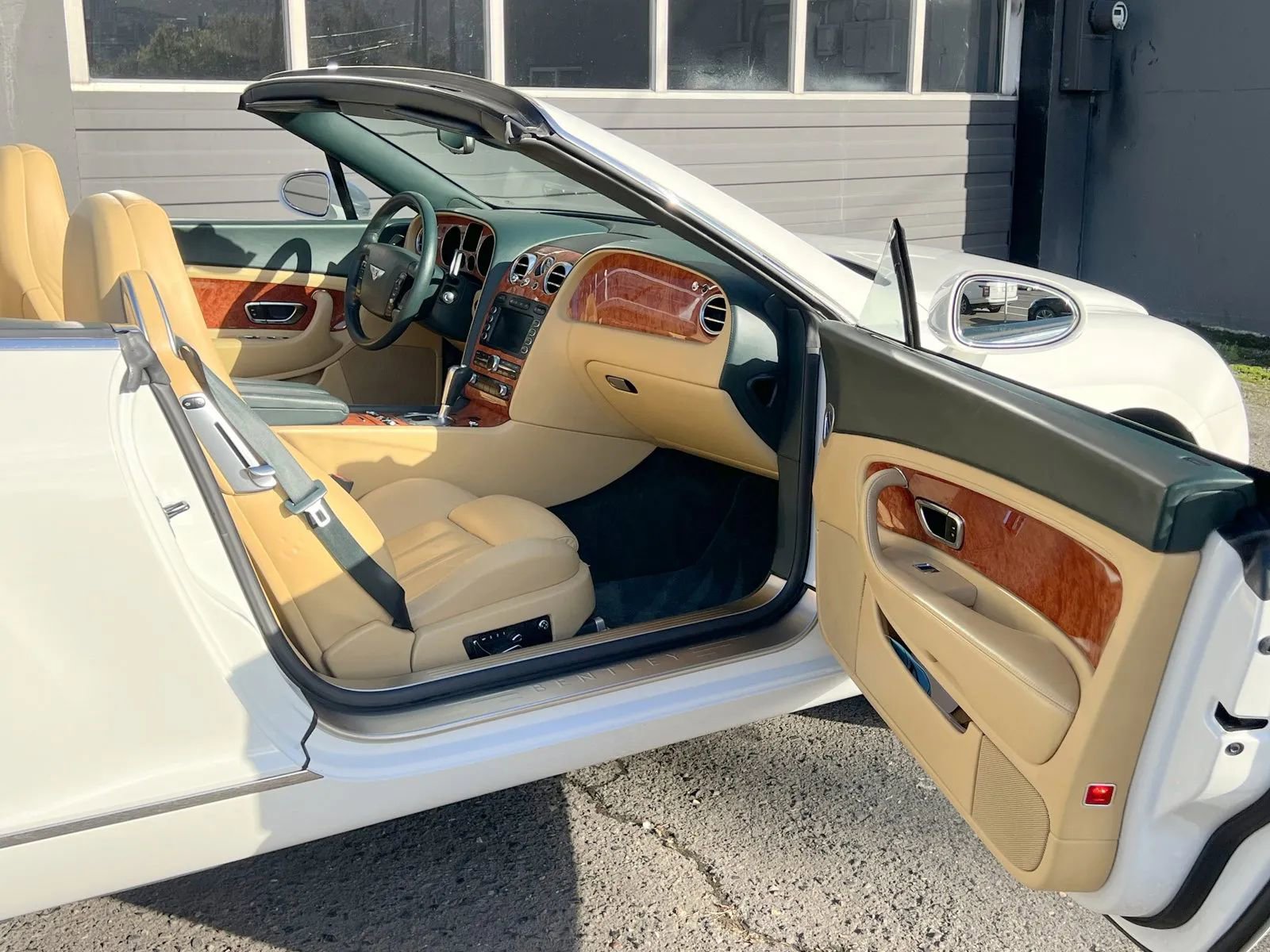 Used 2007 Bentley Continental GTC image 17