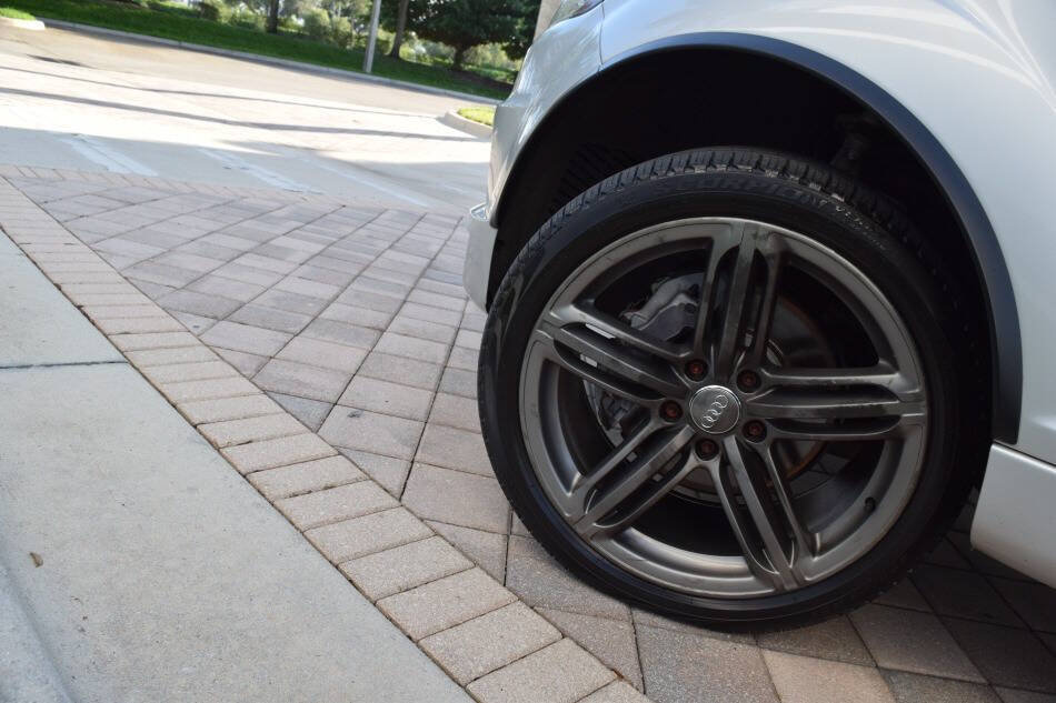 Used 2015 Audi Q7 TDI Prestige w/ Prestige Package AWD/4WD image 83