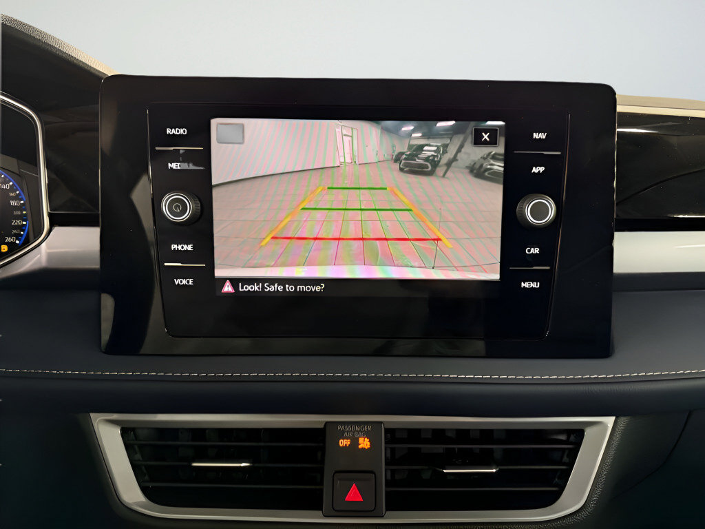 New 2026 Volkswagen Taos SEL AWD/4WD image 13