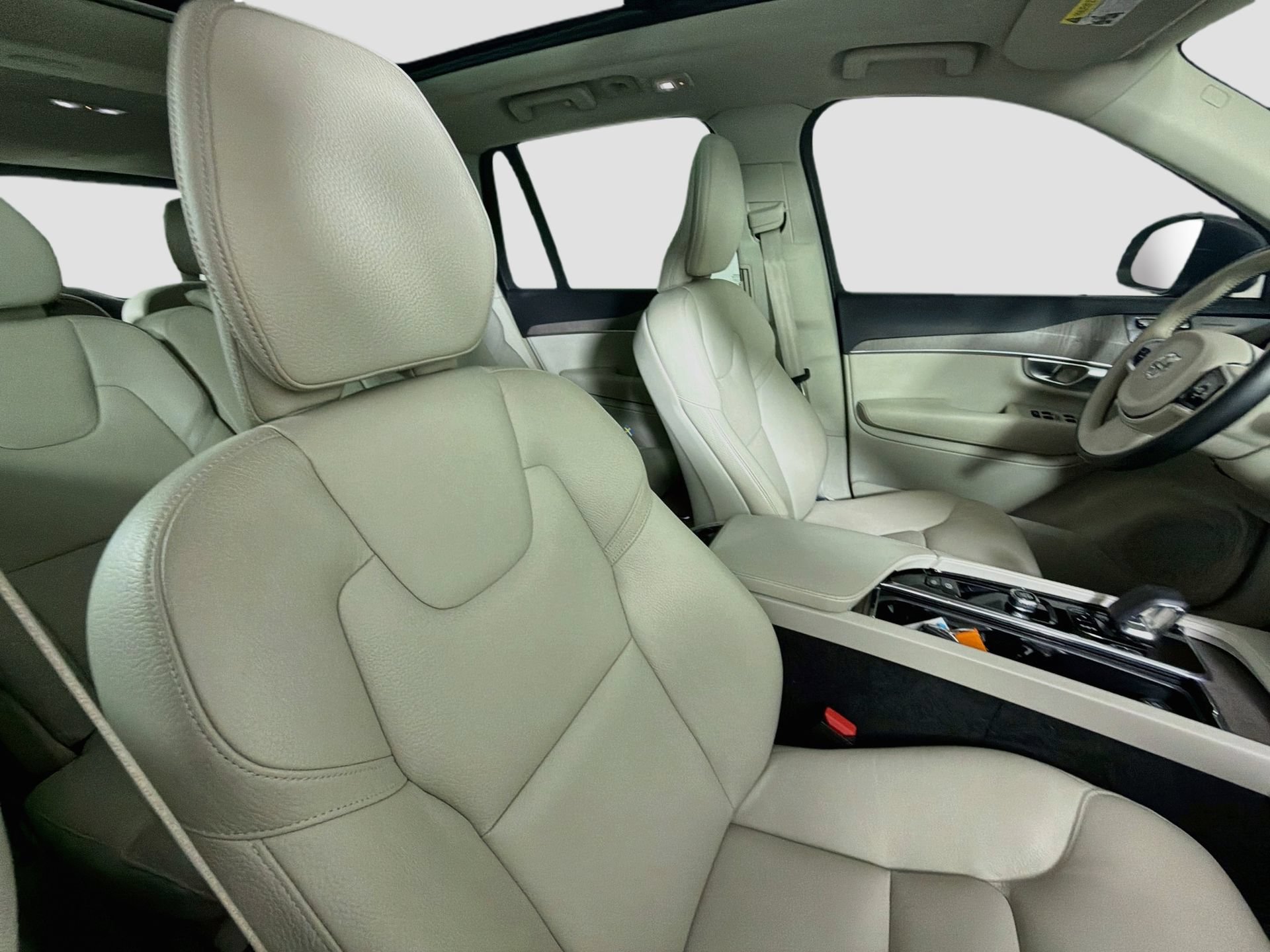 Certified 2023 Volvo XC90 B6 Plus w/ Protection Package Premier AWD/4WD image 31