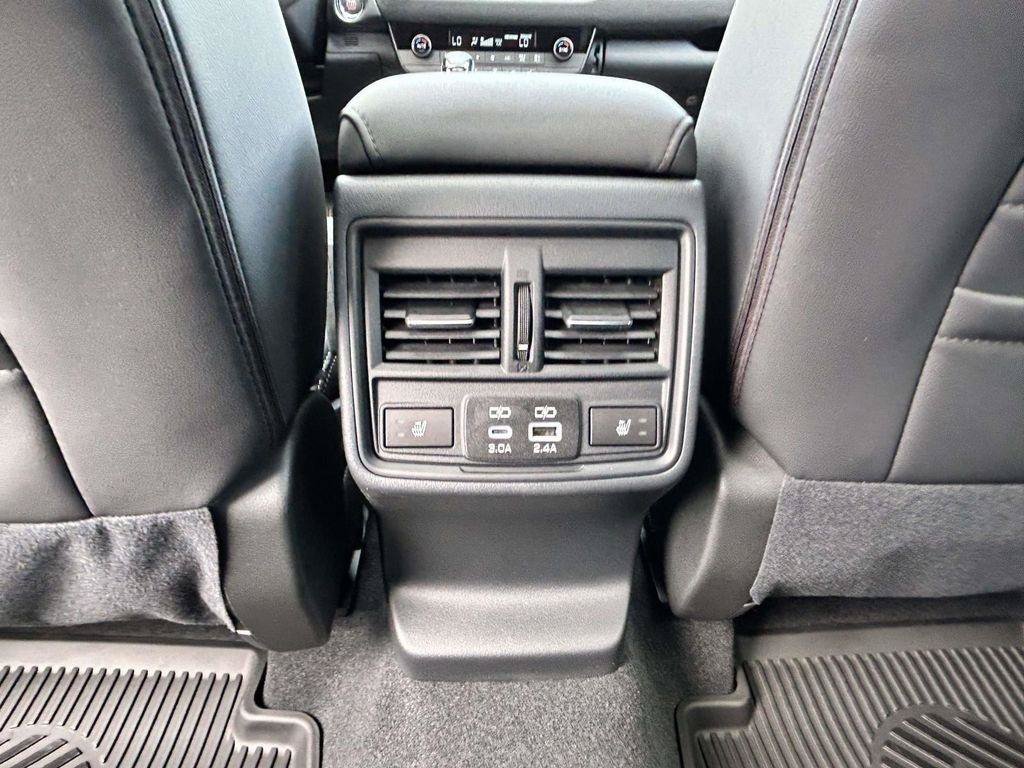 New 2026 Subaru Outback Limited w/ Premium/Limited Package 2 AWD/4WD image 10