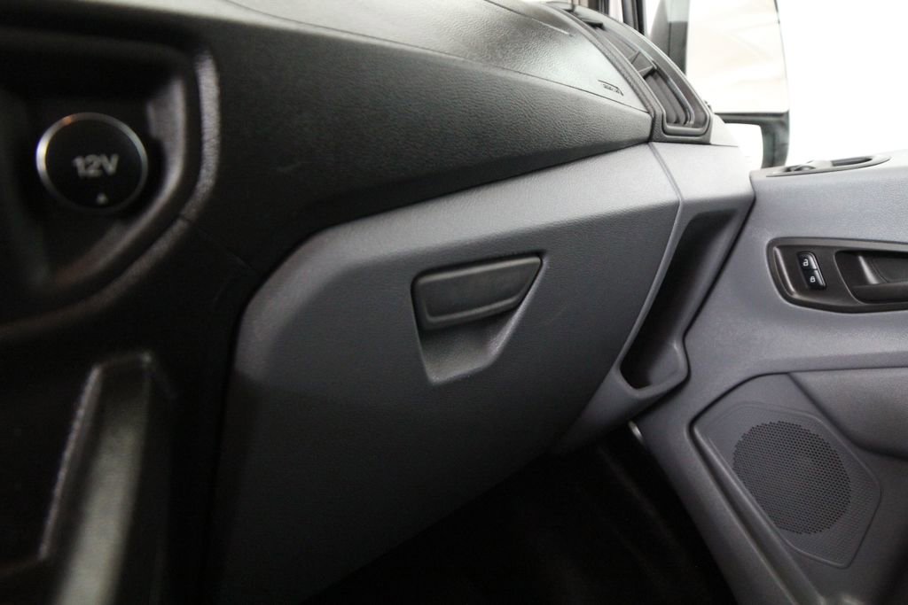 Used 2016 Ford Transit 150 130 Low Roof RWD image 32