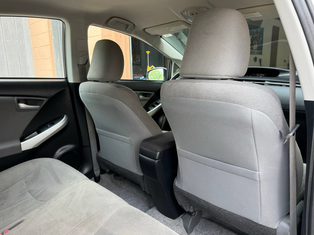 Used 2015 Toyota Prius Three FWD image 16